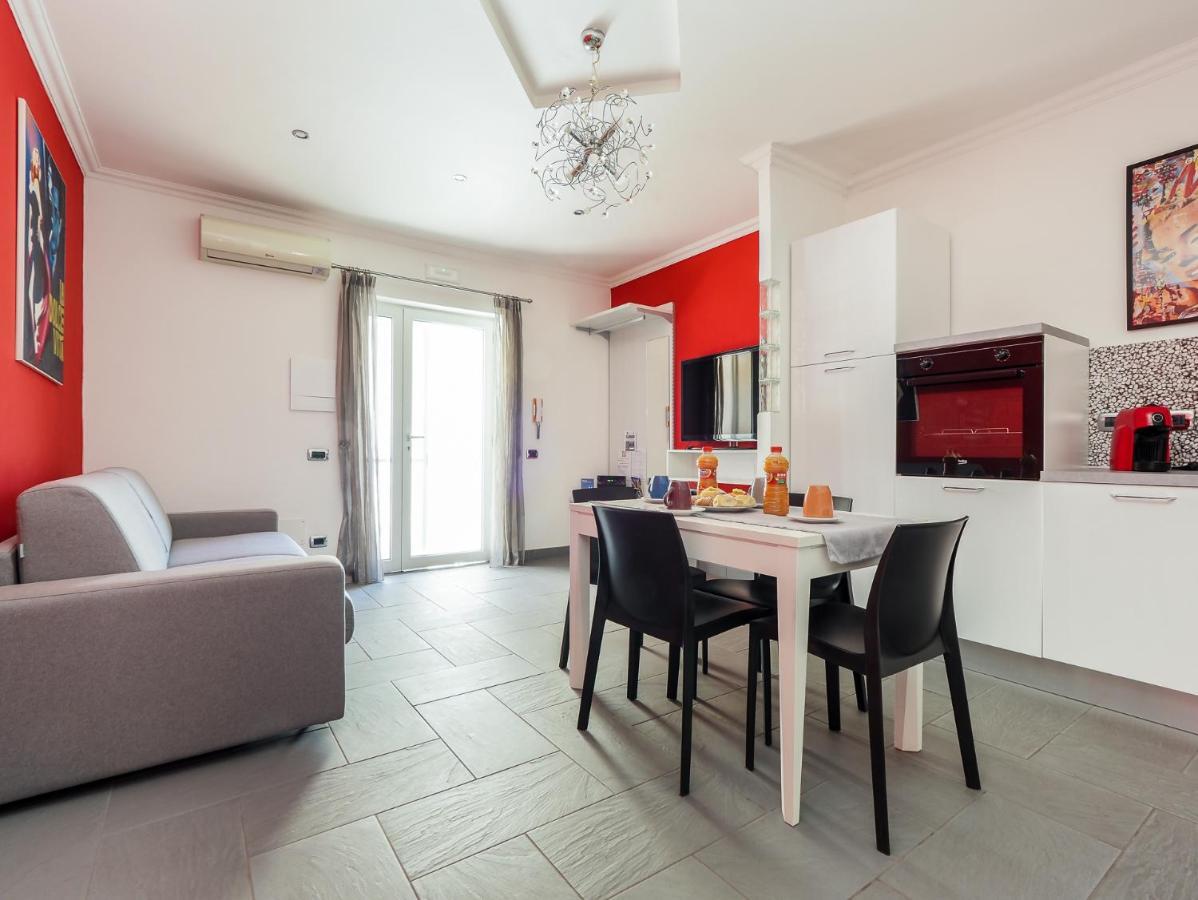 La Dolce Vita Relax - Cozy Apt In Sorrento Leilighet Eksteriør bilde