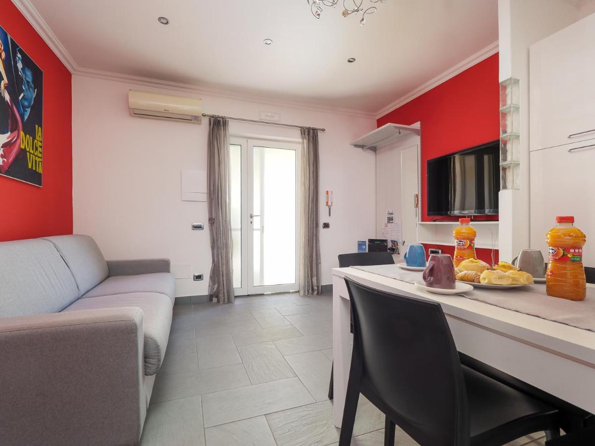 La Dolce Vita Relax - Cozy Apt In Sorrento Leilighet Eksteriør bilde