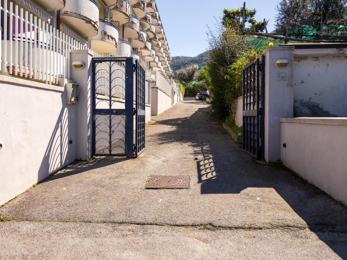 La Dolce Vita Relax - Cozy Apt In Sorrento Leilighet Eksteriør bilde
