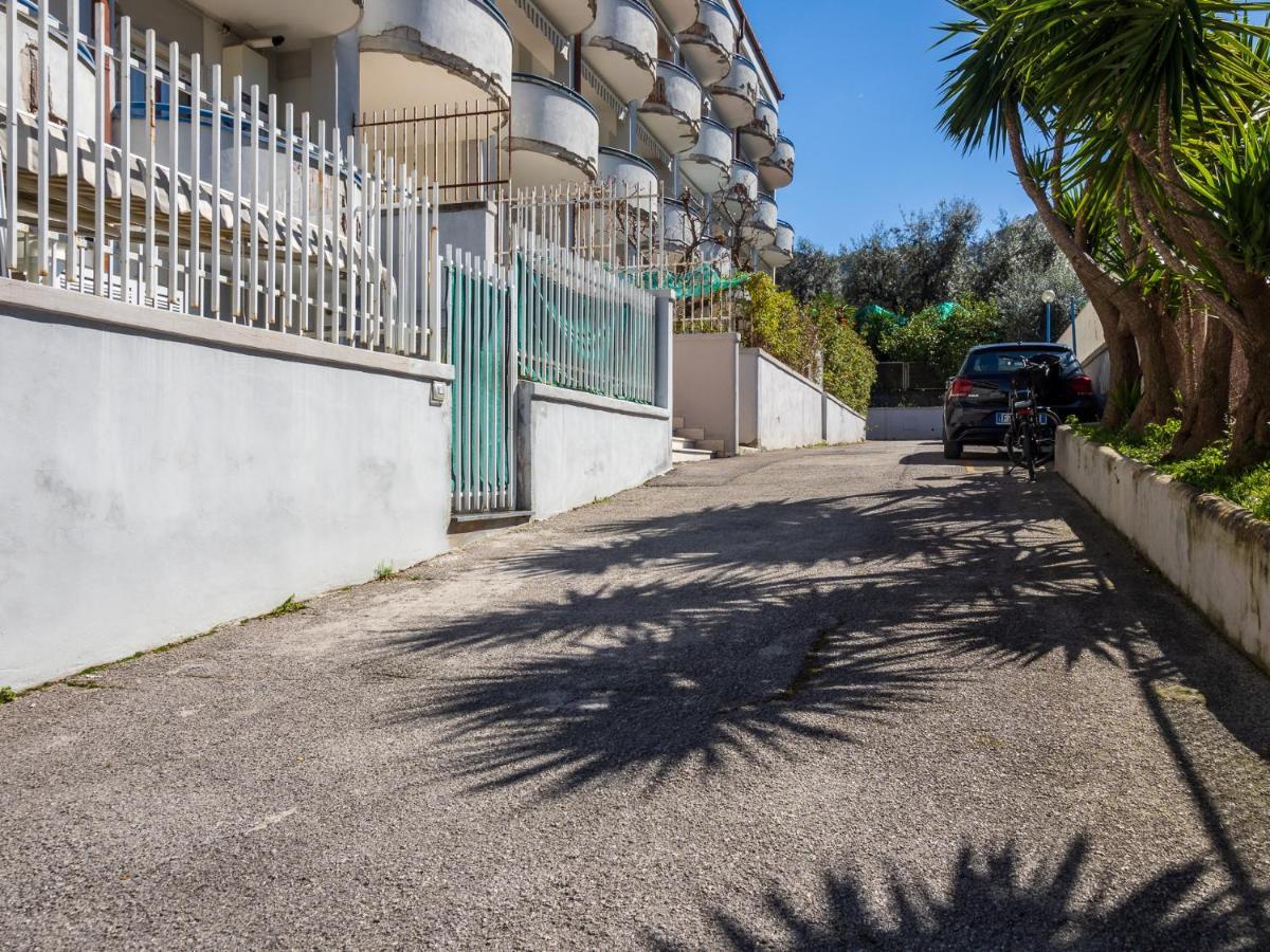 La Dolce Vita Relax - Cozy Apt In Sorrento Leilighet Eksteriør bilde